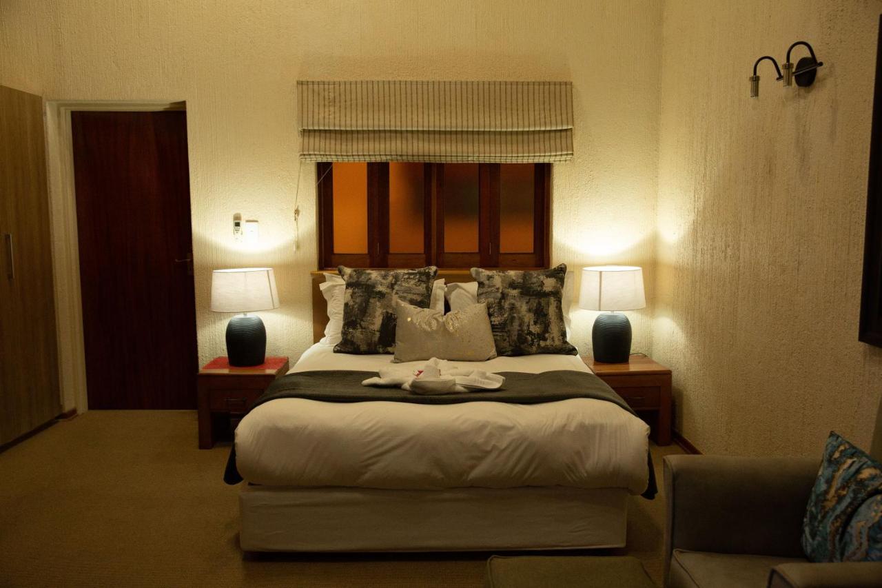 Inyamatane Luxury Lodge Hazyview Extérieur photo